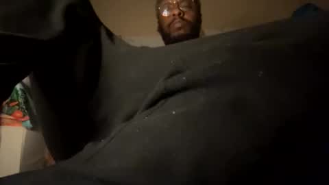 Snapshot of will_i_cam chatting on May 11, 5:46 am Will I cam online show from May 11, 5:46 am