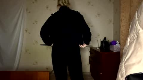 Sophia online show from April 28, 3:50 pm