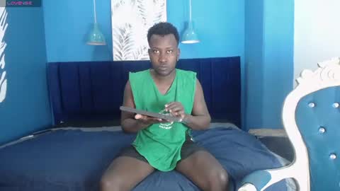 Snapshot of william_bennett chatting on June 25, 12:09 pm william_bennett online show from June 25, 12:09 pm