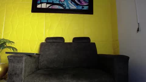 William Parra online show from December 3, 1:42 pm