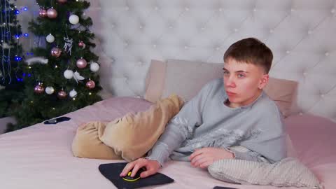 will online show from January 11, 10:19 am