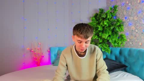 will online show from January 26, 10:35 pm