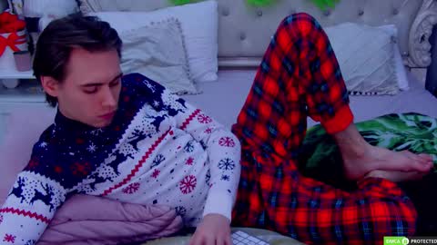 William online show from December 20, 3:24 am