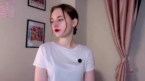 Snapshot of williapabey chatting on June 12, 1:26 am Sarah online show from June 12, 1:26 am
