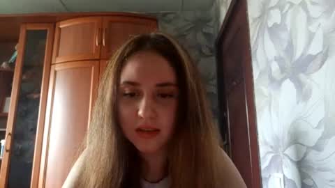 Snapshot of williekuske chatting on June 16, 1:25 pm Aria online show from June 16, 1:25 pm
