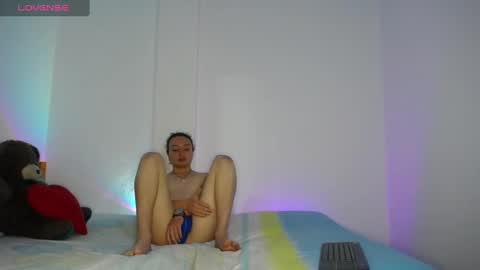 willmonkey online show from December 4, 12:52 am