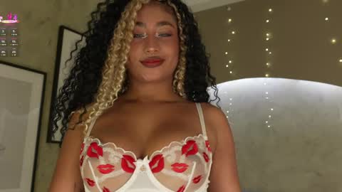 Ms Willow online show from April 8, 11:10 am