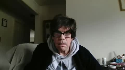 Snapshot of willtie26 chatting on January 13, 6:38 pm willtie26 online show from January 13, 6:38 pm