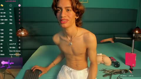 willturneer online show from April 15, 4:41 am