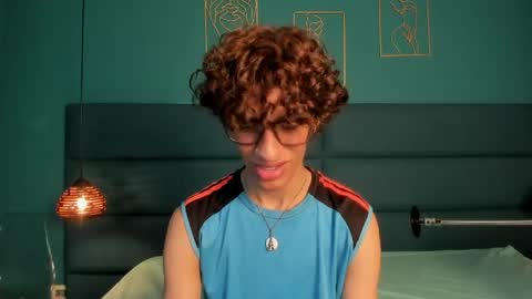 willturneer online show from April 26, 9:56 pm