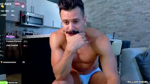 Snapshot of willyumx chatting on July 10, 7:38 pm William Miguel online show from July 10, 7:38 pm