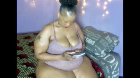 wilmaassylum online show from January 8, 7:43 am