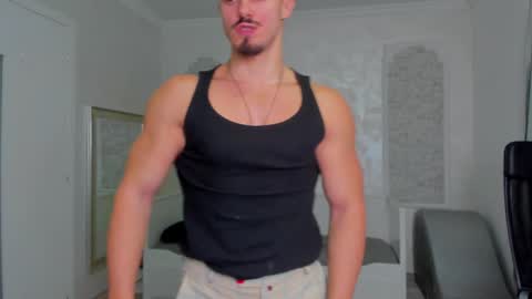 WilsonJules online show from December 8, 12:07 am