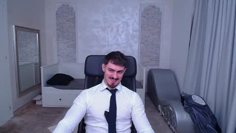 WilsonJules online show from December 29, 5:01 pm