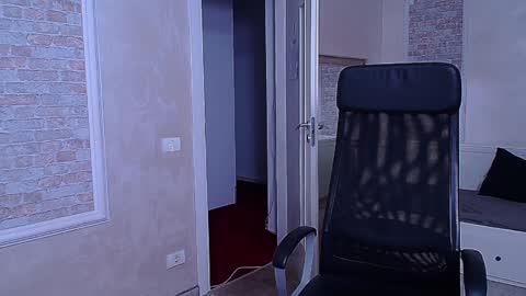 WilsonJules online show from January 17, 8:33 pm