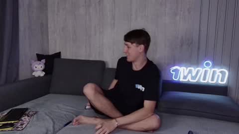 wineandboobs online show from December 8, 3:02 pm