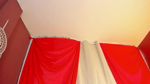 Snapshot of wini_fer chatting on November 6, 12:17 pm Wini Fer online show from November 6, 12:17 pm