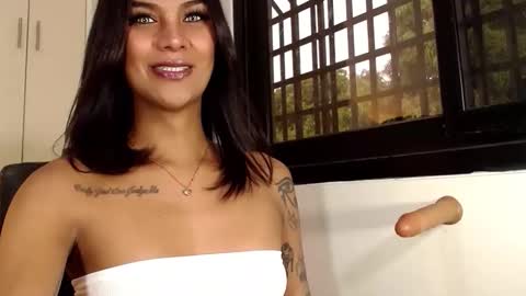 Snapshot of winidaputa chatting on May 31, 9:27 am winidaputa online show from May 31, 9:27 am