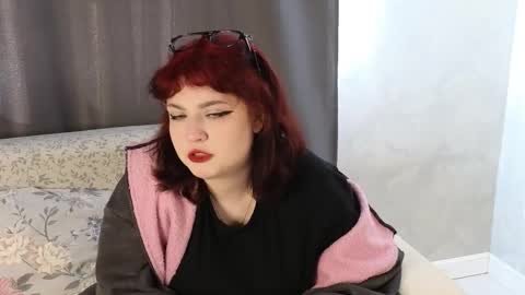 winkietweak online show from March 31, 10:15 am