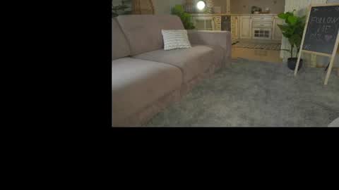 Snapshot of winnieriedesel chatting on June 16, 3:09 am Lillian online show from June 16, 3:09 am