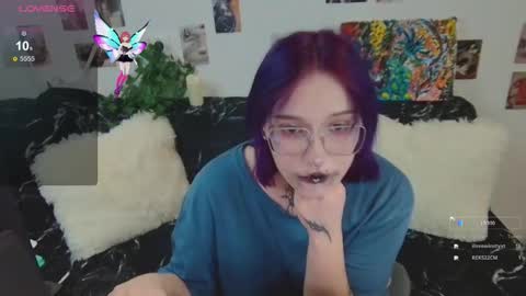 Snapshot of winstyxt chatting on September 23, 2:42 pm winstyxt online show from September 23, 2:42 pm