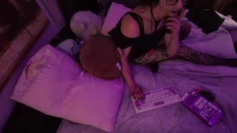 Winter online show from July 2, 5:24 am