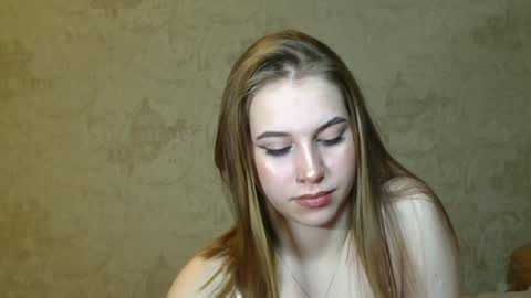 Snapshot of wira_witch chatting on December 6, 4:06 pm wira_witch online show from December 6, 4:06 pm