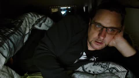 Dirty online show from December 30, 1:37 am