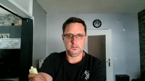 Snapshot of wirzwei8883 chatting on July 21, 3:36 pm Dirty online show from July 21, 3:36 pm