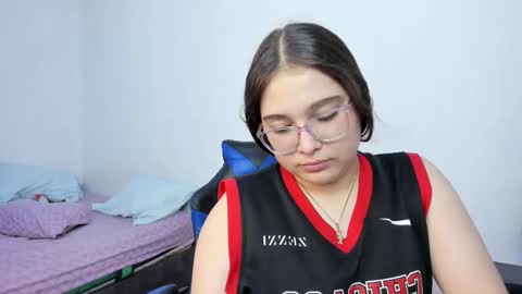 Alice and Mike  online show from September 30, 11:32 pm