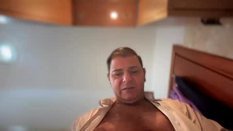 Witebull online show from February 9, 9:46 am