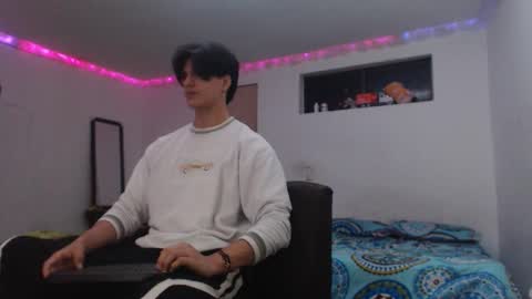 Ken online show from February 11, 6:51 am