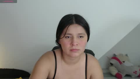 Skarleth online show from February 16, 1:05 pm