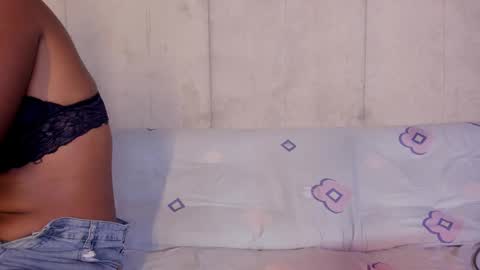 Wiz and Candy online show from March 22, 6:39 am