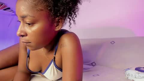Snapshot of wizycandy_1 chatting on July 1, 5:09 am Wiz and Candy online show from July 1, 5:09 am