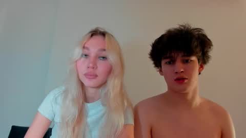 Snapshot of wladilia chatting on November 28, 5:26 pm wladilia online show from November 28, 5:26 pm