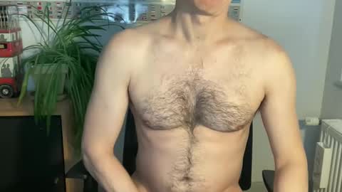 Snapshot of wladsexy88 chatting on February 12, 8:49 am Wladsexy88 online show from February 12, 8:49 am