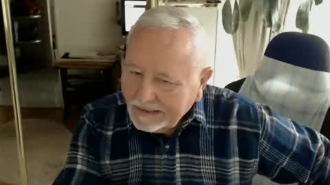 wlodek56 online show from November 13, 8:46 am