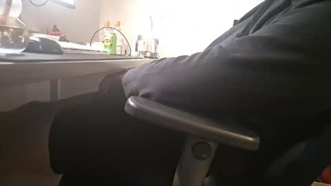 wnhz27 online show from November 13, 6:45 am