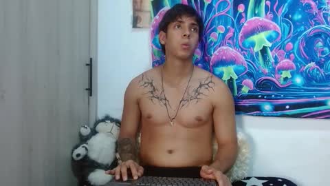 wolf_light online show from January 11, 12:37 am