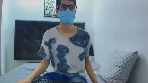  W O L F  online show from February 11, 11:21 am