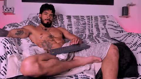 wolferatus online show from December 13, 8:58 pm