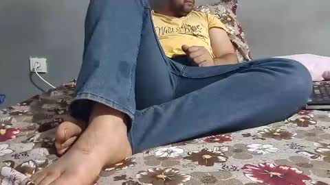 Snapshot of wolfrot chatting on December 30, 1:26 am wolf boy online show from December 30, 1:26 am