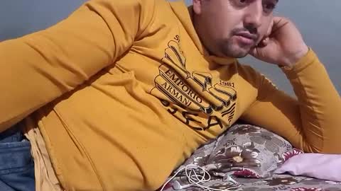 Snapshot of wolfrot chatting on January 23, 2:23 am wolf boy online show from January 23, 2:23 am