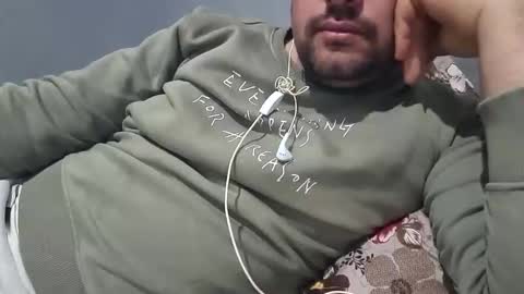 Snapshot of wolfrot chatting on January 27, 4:20 am wolf boy online show from January 27, 4:20 am