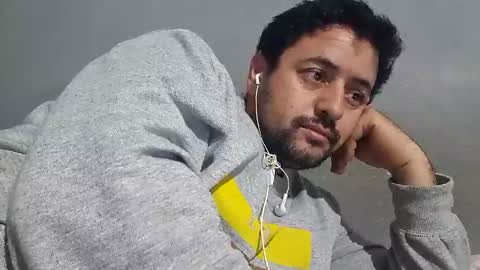 Snapshot of wolfrot chatting on February 4, 10:24 pm wolf boy online show from February 4, 10:24 pm