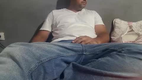 Snapshot of wolfrot chatting on September 22, 3:08 am wolf boy online show from September 22, 3:08 am