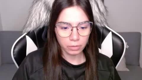 Alex online show from October 9, 3:15 am