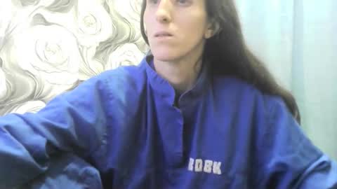 Snapshot of wolfxsnow chatting on December 14, 12:32 pm wolfxsnow online show from December 14, 12:32 pm