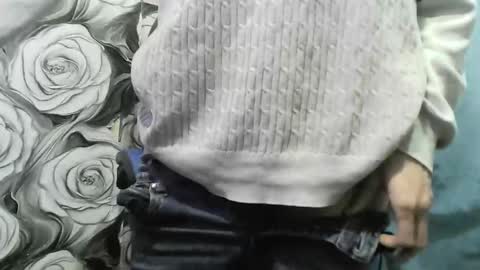 wolfxsnow online show from April 8, 7:52 am